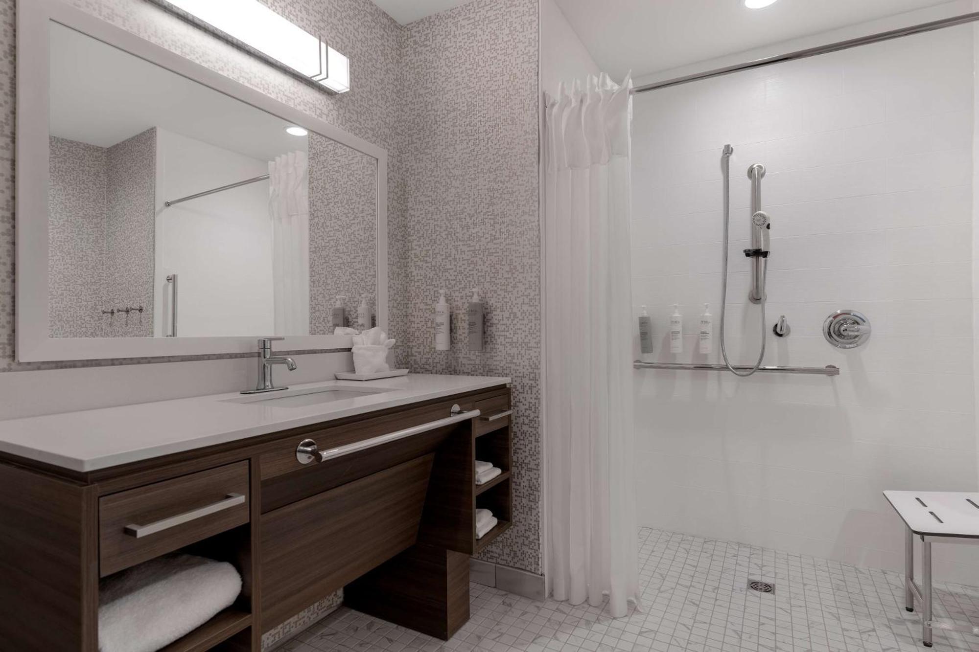 Home2 Suites By Hilton קוקומו מראה חיצוני תמונה